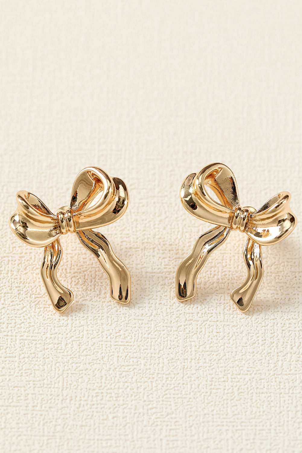 Elegant Ribbon Stud Earrings